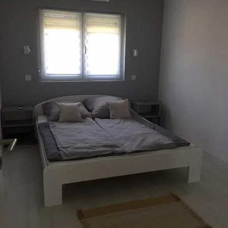 Lurko Apartment *
